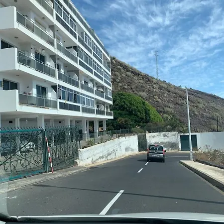 Apartment Apto Boca Cangrejo Netflix,parking,aire Acondicionado Y Rent Car