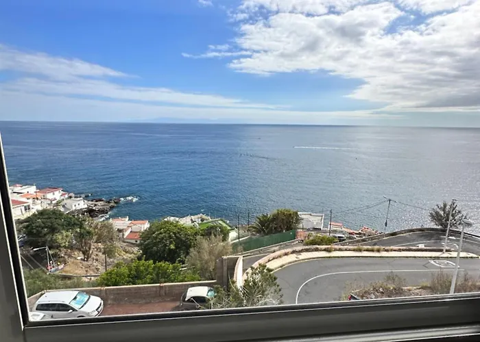 Apto Boca Cangrejo Netflix,parking,aire Acondicionado Y Rent Car Daire *
